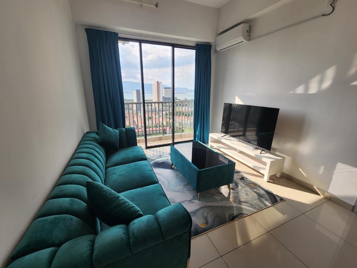 Praicon Tower - Premium Suite Баттерворт Экстерьер фото