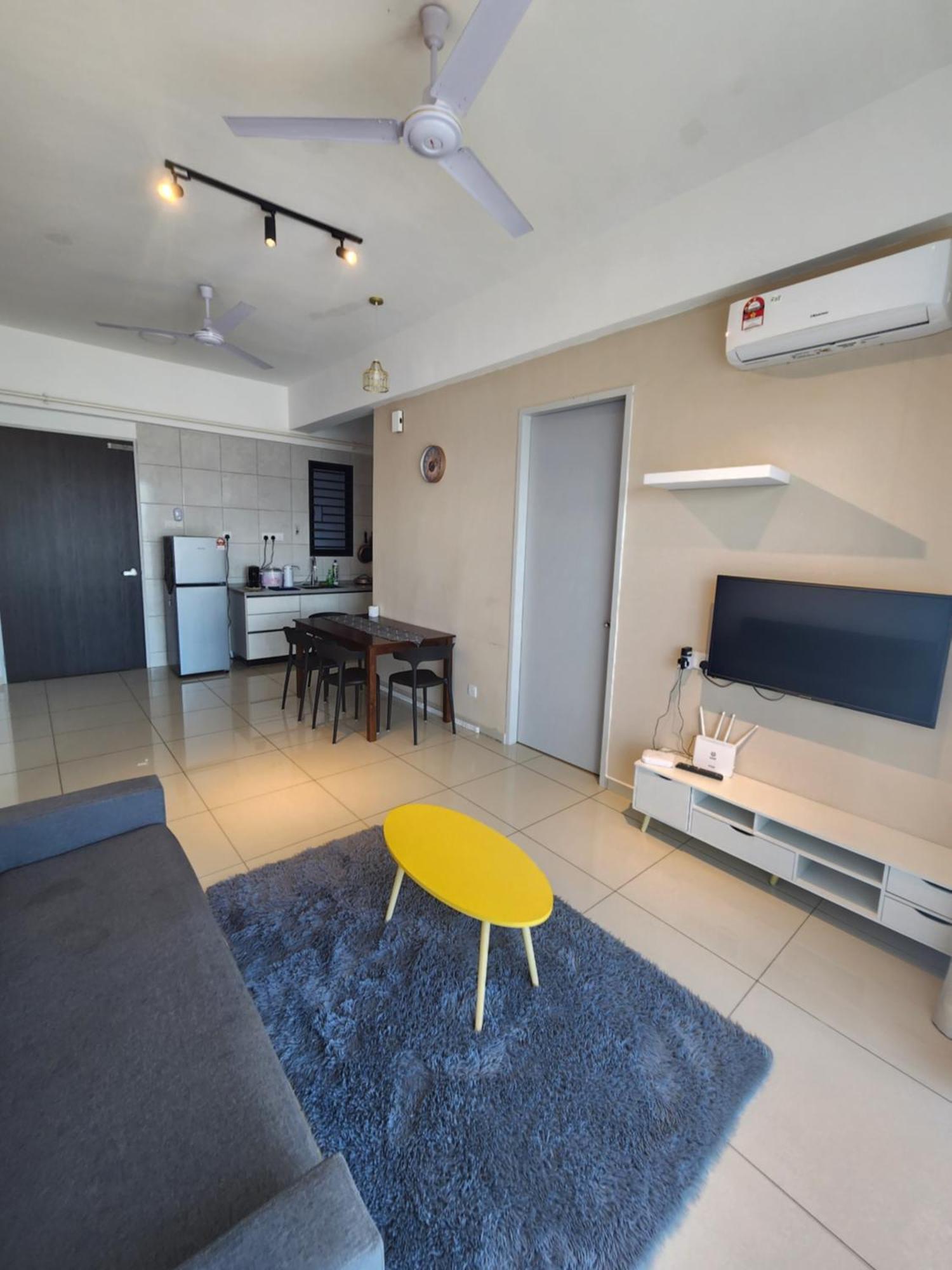 Praicon Tower - Premium Suite Баттерворт Экстерьер фото